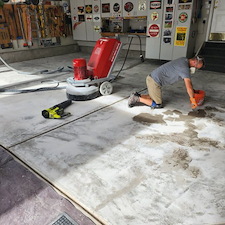 Castle-Rock-Homeowner-Transforms-Old-Nasty-Garage-Floor-Into-Beautiful-Showroom-Quality-Floor 0